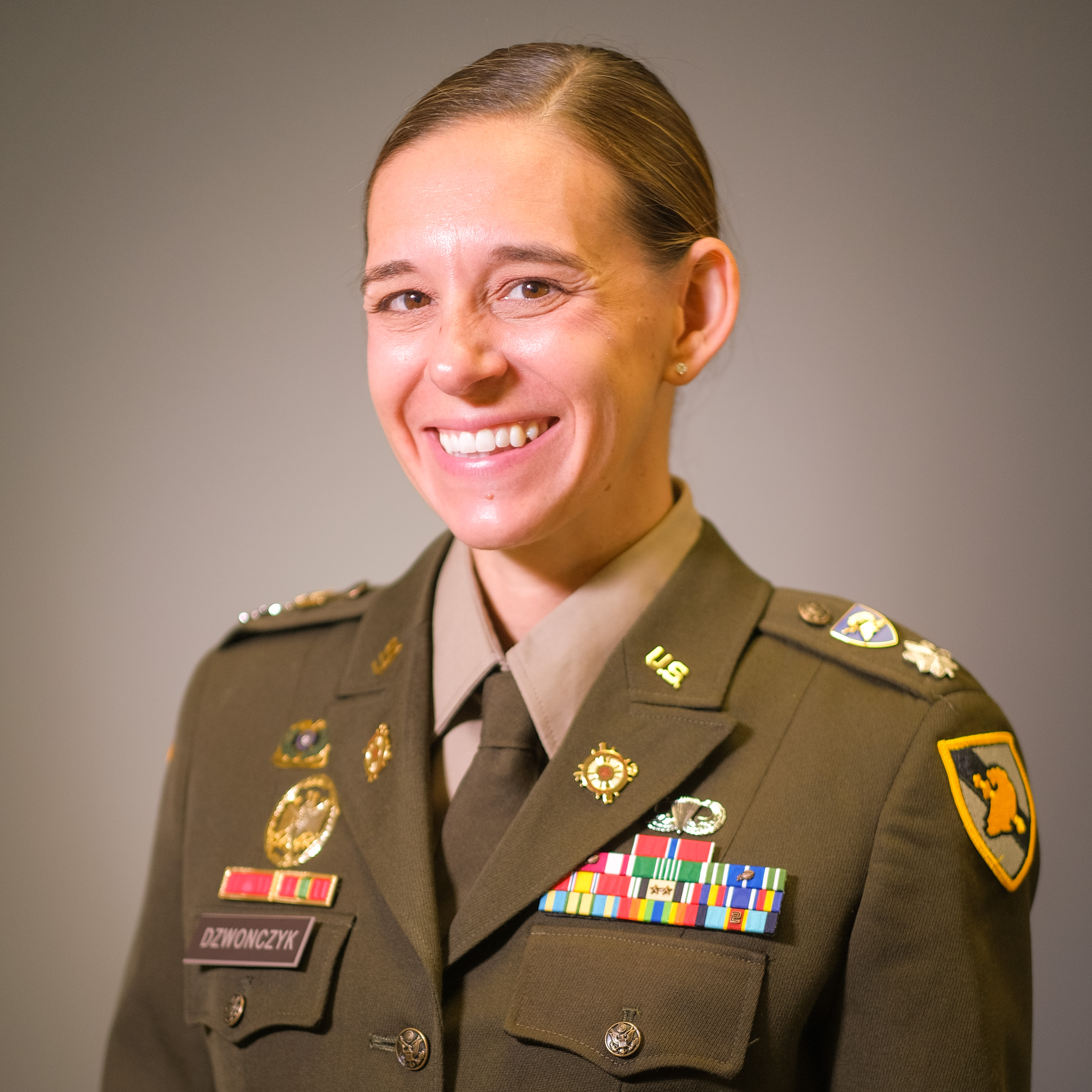 profile_image_elizabeth_dzwonczyk